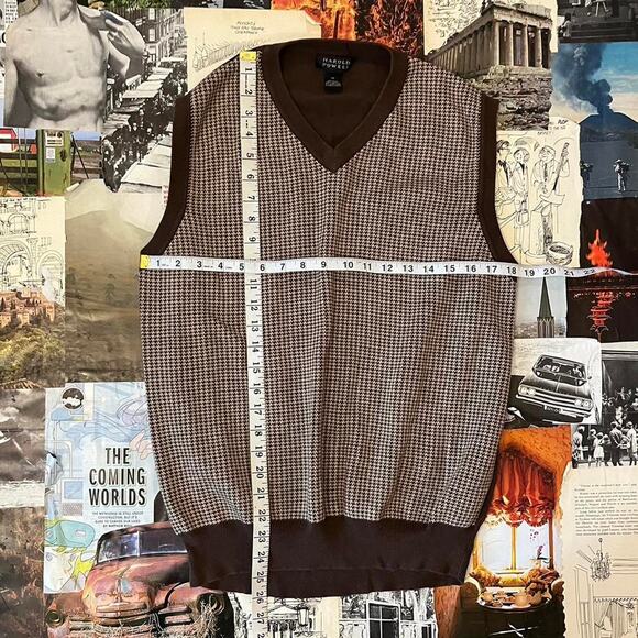 Brown Houndstooth Sleeveless Sweater Vest - Picture 4 of 5